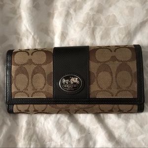 Coach Signature Wallet